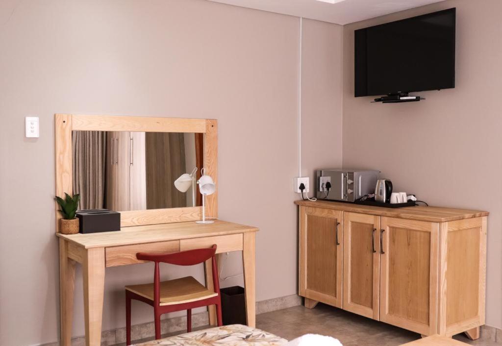 Eden Boutique Hotel ค็อกสตาด ภายนอก รูปภาพ