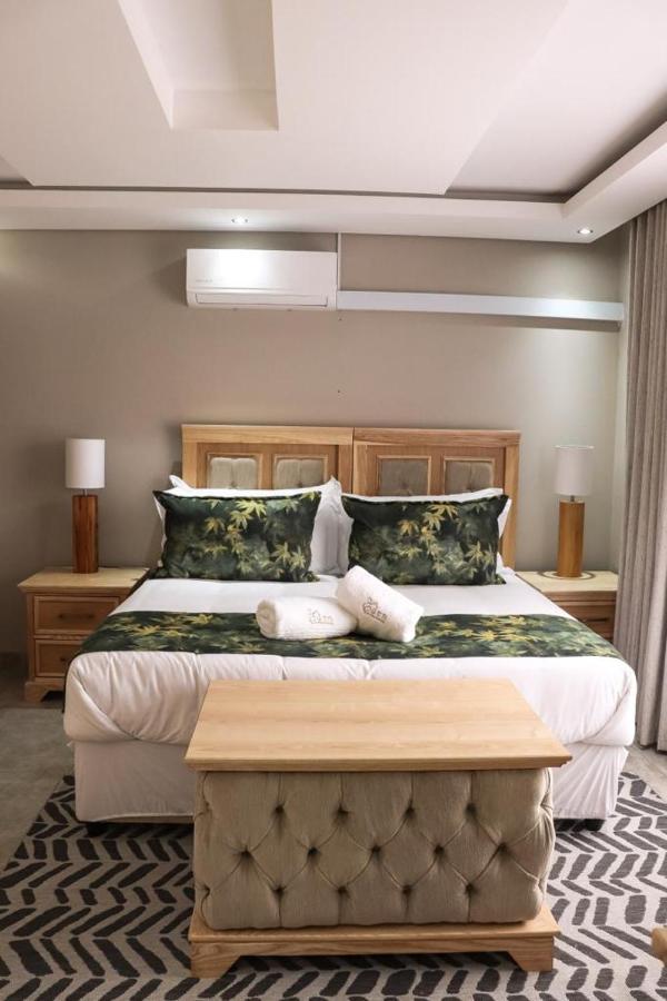 Eden Boutique Hotel ค็อกสตาด ภายนอก รูปภาพ